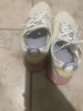 Nike Women’s Sneakers Cream, Pink, Yellow, Blue